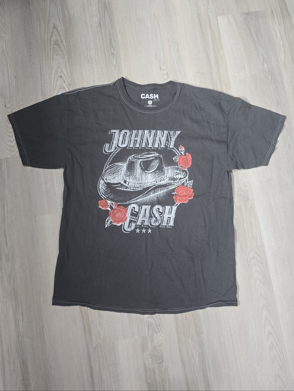 Johnny Cash Cowboy Hat Flowers Grey Short Sleeve Tshirt Size L NWOT